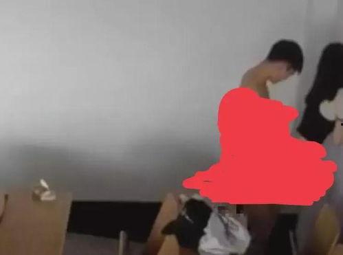 教室里吃瓜视频,揭秘校园里的“吃瓜”现象