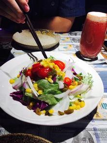 东莞长安吃瓜,夏日炎炎，吃瓜群众欢乐多