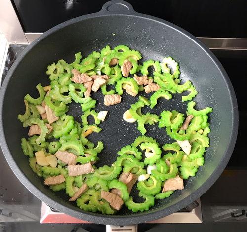 炸裂吃瓜快手,揭秘网络热点的幕后故事