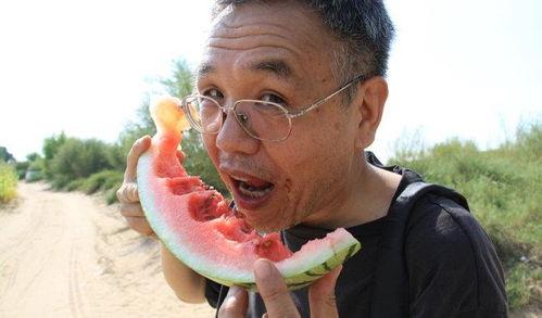 带你吃瓜奇葩玩意,那些令人捧腹的“吃瓜”奇闻异事