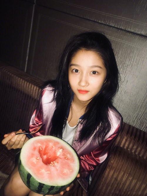 代言人吃瓜,代言人吃瓜大揭秘  第2张