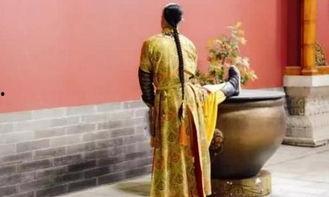 后宫吃瓜群,揭秘宫廷中的吃瓜群秘密  第2张