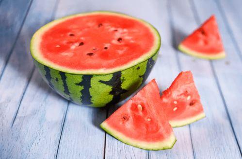 小瓜怎么吃才正确,正确吃法大揭秘  第3张