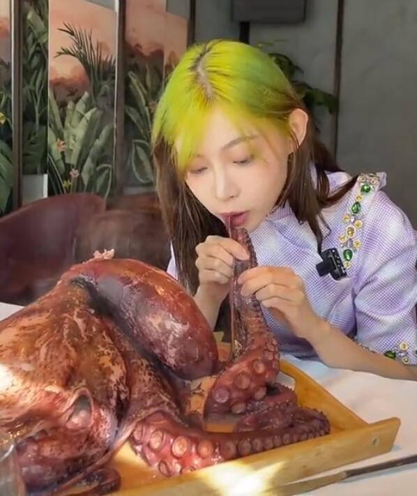 痞幼免费吃瓜,揭秘娱乐圈幕后真相  第3张